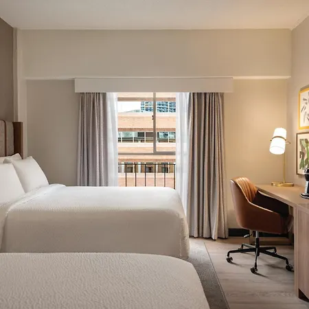 Holiday Inn & Suites Vancouver Downtown By Ihg-3